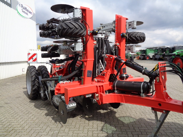 Mezőgazdasági gépek Volmer Strip Till Culex: 22 kép.