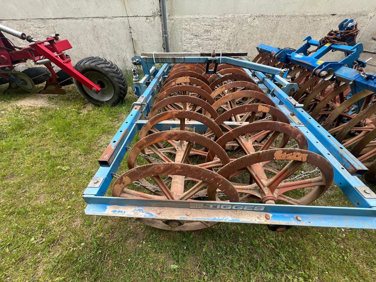 Tigges DP 900 - 330 - Mezőgazdasági hengerek: 4 kép. Tigges DP 900 - 330 - Mezőgazdasági hengerek: 4 kép.