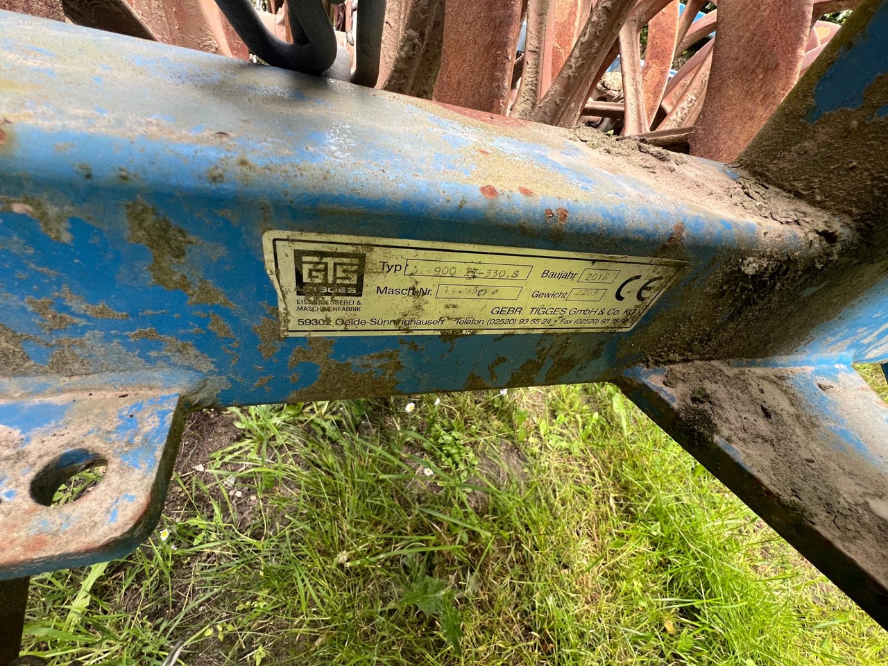 Tigges DP 900 - 330 - Mezőgazdasági hengerek: 2 kép. Tigges DP 900 - 330 - Mezőgazdasági hengerek: 2 kép.