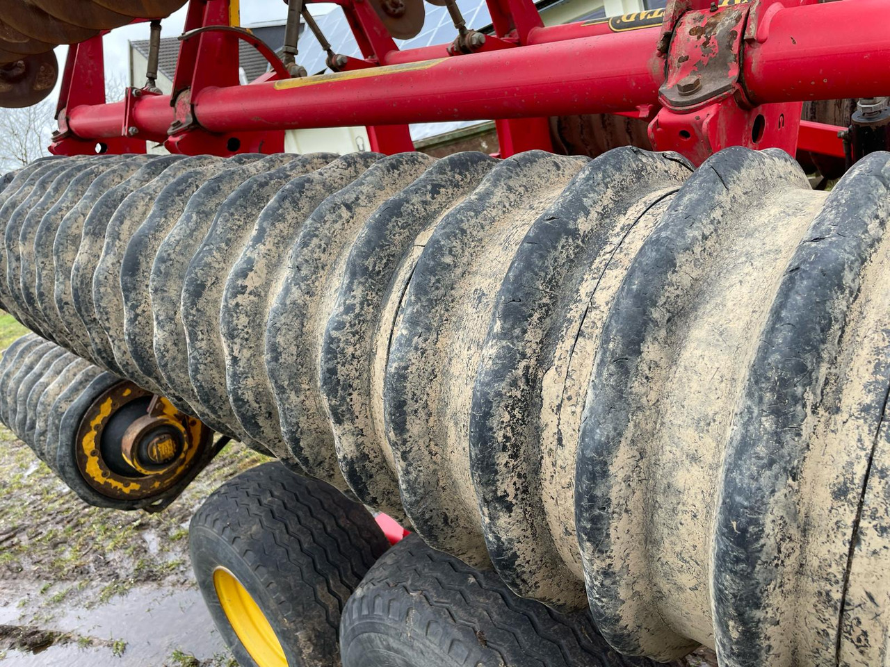 Väderstad CR 820 - Borona: 2 kép. Väderstad CR 820 - Borona: 2 kép.