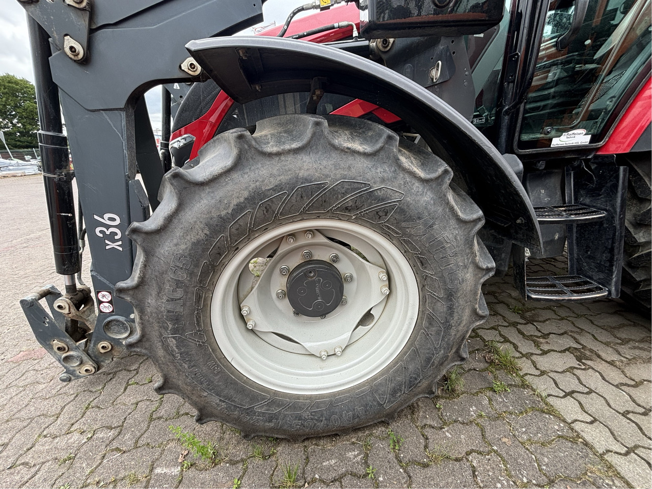 Valtra A 95 lízing Valtra A 95: 16 kép.