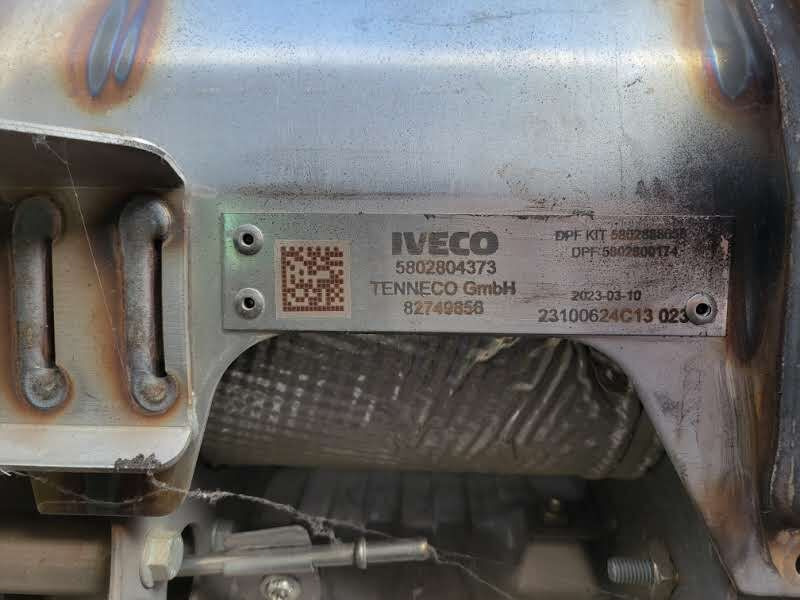 Iveco S-Way X-Way T-Way - Katalizátor - Teherautó: 1 kép. Iveco S-Way X-Way T-Way - Katalizátor - Teherautó: 1 kép.