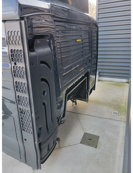 MAN TGS EURO 6 - Fülke és belső tér - Teherautó: 4 kép. MAN TGS EURO 6 - Fülke és belső tér - Teherautó: 4 kép.