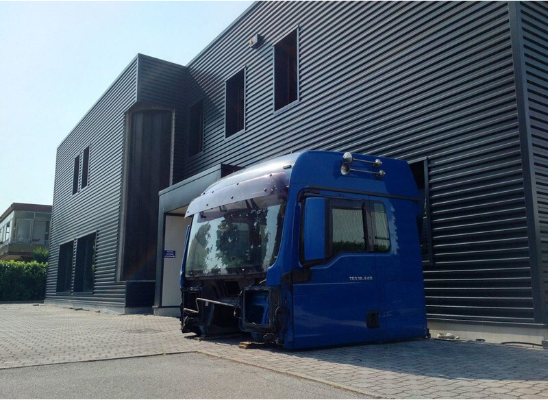 MAN TGX XLX EURO 5 - Fülke és belső tér - Teherautó: 1 kép. MAN TGX XLX EURO 5 - Fülke és belső tér - Teherautó: 1 kép.