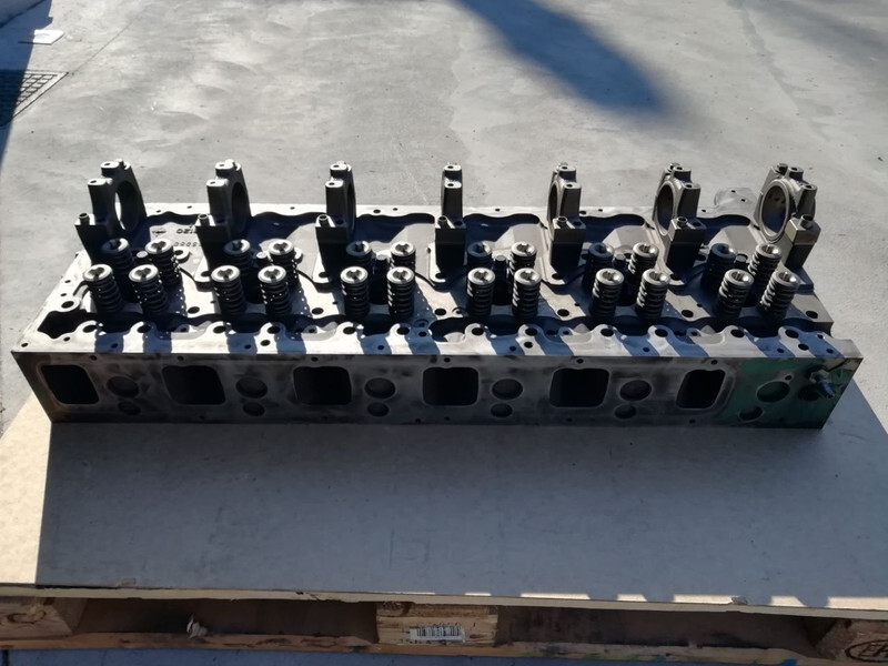 Motorblokk - Teherautó Renault DTI 13 Euro6: 8 kép. Motorblokk - Teherautó Renault DTI 13 Euro6: 8 kép.