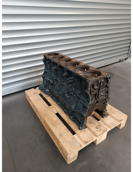 Renault PREMIUM - DXI11 DXI 11 - Forgattyúsház - Teherautó: 4 kép. Renault PREMIUM - DXI11 DXI 11 - Forgattyúsház - Teherautó: 4 kép.