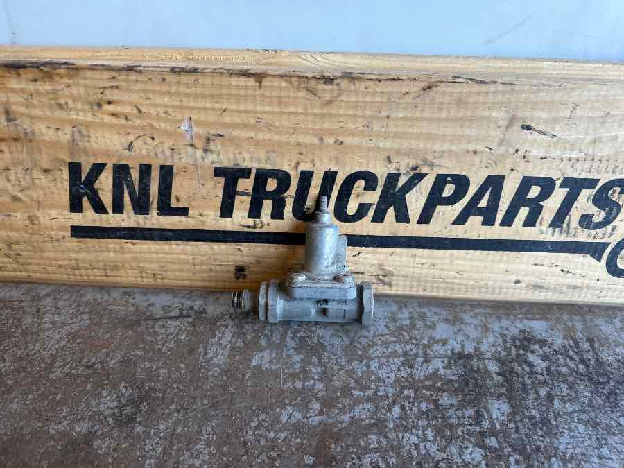 EKERI WABCO VALVE 4341000270 - Szelep: 1 kép. EKERI WABCO VALVE 4341000270 - Szelep: 1 kép.