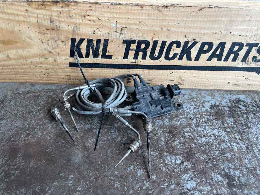 MAN EXHAUST TEMPRATUR SENSOR 51.27421-0310 - Kipufogórendszer - Teherautó: 1 kép. MAN EXHAUST TEMPRATUR SENSOR 51.27421-0310 - Kipufogórendszer - Teherautó: 1 kép.