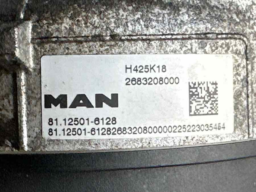 MAN FUEL FILTER 81.12501-6128 - Üzemanyagrendszer - Teherautó: 3 kép. MAN FUEL FILTER 81.12501-6128 - Üzemanyagrendszer - Teherautó: 3 kép.