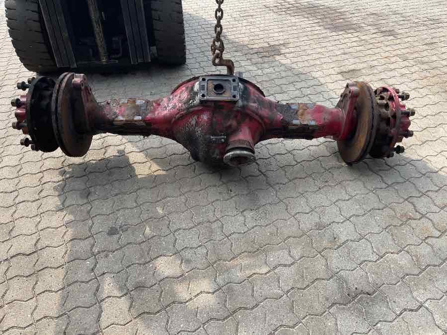 MAN REAR AXLE HYD-1370-04 // 81.35401-5801 - Tengely és alkatrészek - Teherautó: 2 kép. MAN REAR AXLE HYD-1370-04 // 81.35401-5801 - Tengely és alkatrészek - Teherautó: 2 kép.
