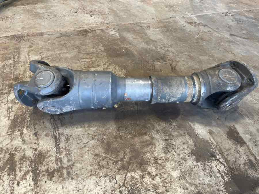 MERCEDES 4X4 PROPSHAFTS A6564102902 - Kardántengely - Teherautó: 1 kép. MERCEDES 4X4 PROPSHAFTS A6564102902 - Kardántengely - Teherautó: 1 kép.