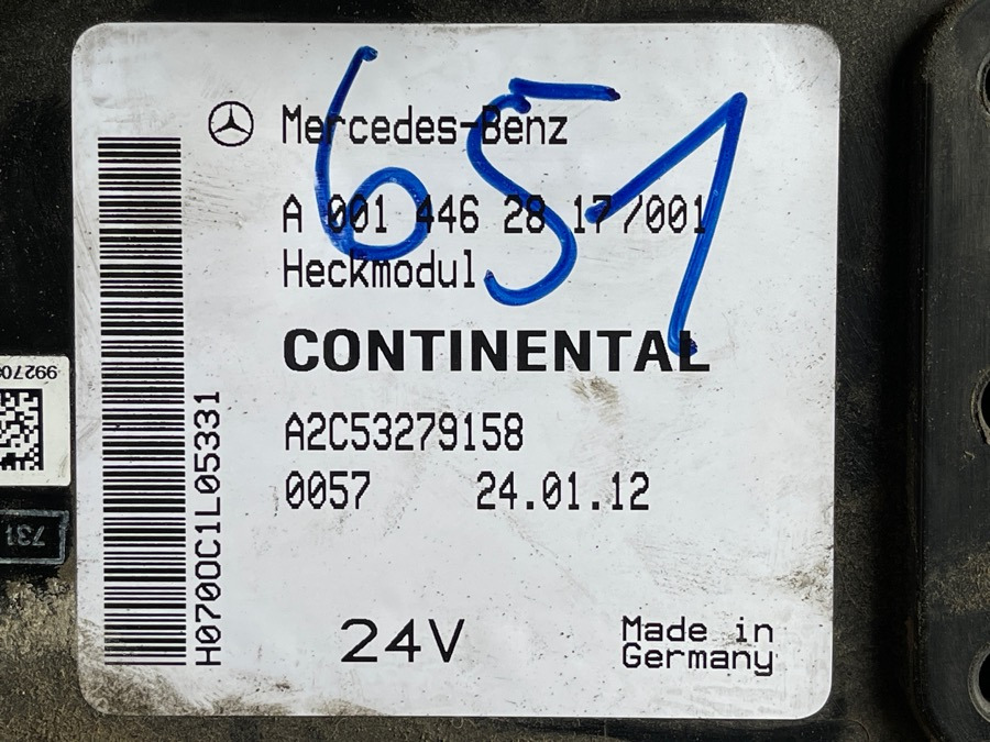 MERCEDES ECU A0014462817 - Elektromos rendszer - Teherautó: 1 kép. MERCEDES ECU A0014462817 - Elektromos rendszer - Teherautó: 1 kép.