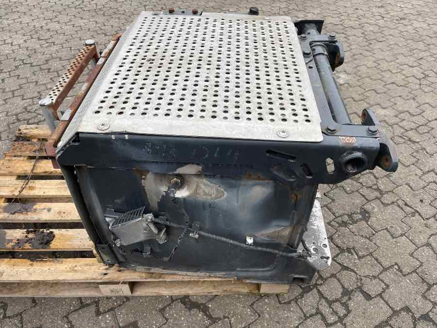 MERCEDES EXHAUST A0064900414 - Kipufogórendszer - Teherautó: 3 kép. MERCEDES EXHAUST A0064900414 - Kipufogórendszer - Teherautó: 3 kép.