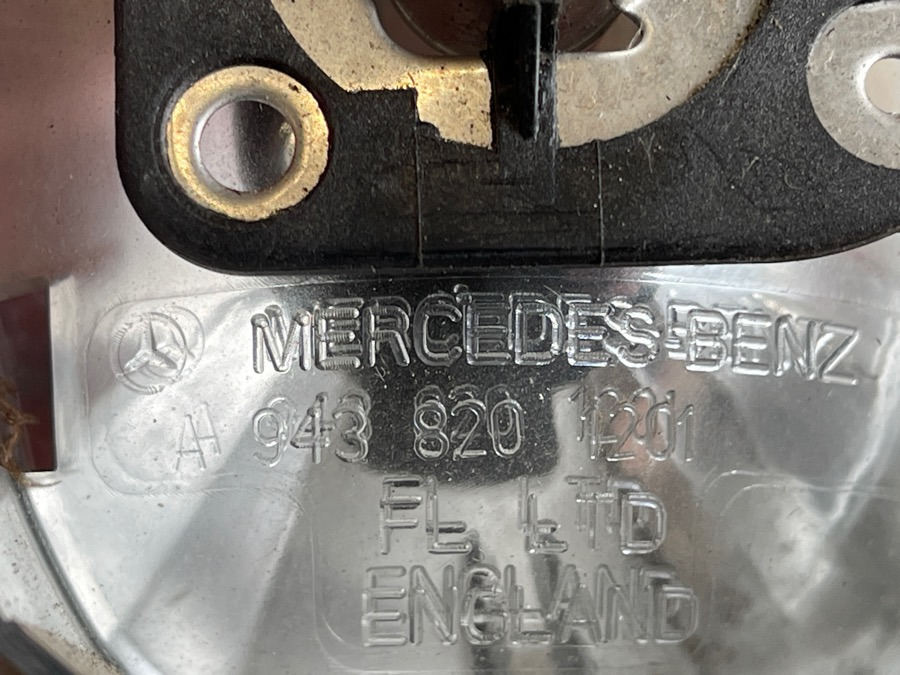 MERCEDES LAMP A9438201201 - Lámpá/ Világítás - Teherautó: 3 kép. MERCEDES LAMP A9438201201 - Lámpá/ Világítás - Teherautó: 3 kép.