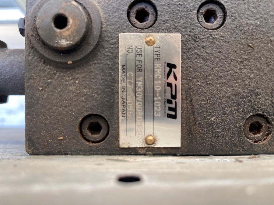 NEW HOLLAND VALVE KPM VENTIL TYPE :KMC10-1023 - Fékszelep - Teherautó: 1 kép. NEW HOLLAND VALVE KPM VENTIL TYPE :KMC10-1023 - Fékszelep - Teherautó: 1 kép.