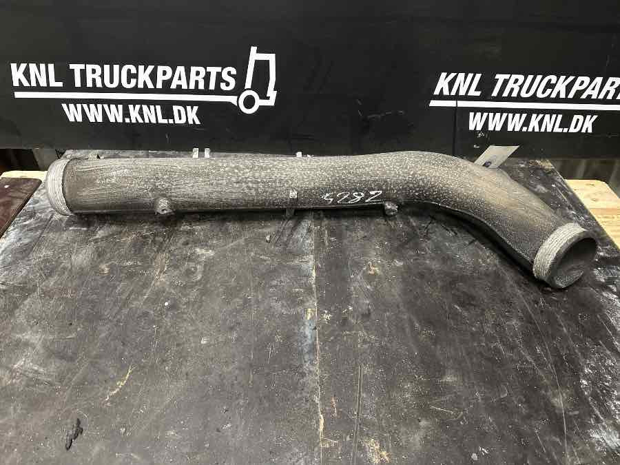 SCANIA AIR PIPE 2488390 - Légbeszívó rendszer - Teherautó: 1 kép. SCANIA AIR PIPE 2488390 - Légbeszívó rendszer - Teherautó: 1 kép.