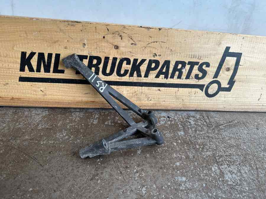 SCANIA BRACKET 2135577 - Keret/ Alváz - Teherautó: 1 kép. SCANIA BRACKET 2135577 - Keret/ Alváz - Teherautó: 1 kép.