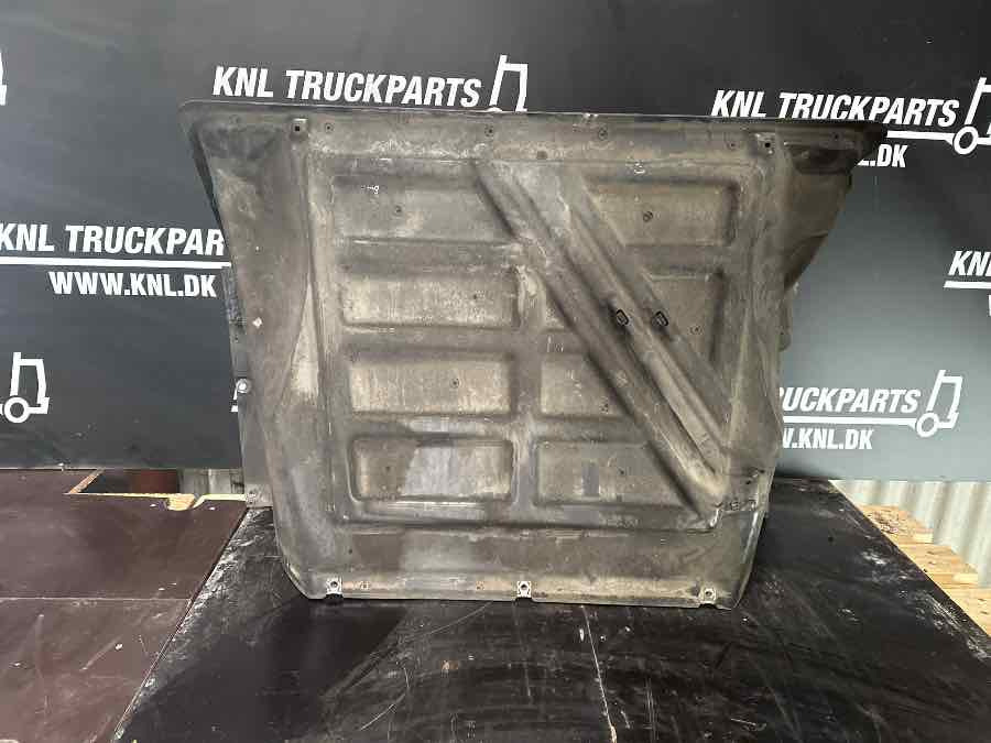 SCANIA FAN SHROUD 2496023 - Hűtőrendszer - Teherautó: 2 kép. SCANIA FAN SHROUD 2496023 - Hűtőrendszer - Teherautó: 2 kép.