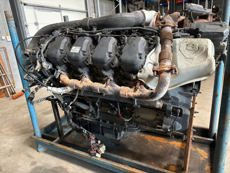 SCANIA MOTOR DC16118 / 650 HP - Motor - Teherautó: 2 kép. SCANIA MOTOR DC16118 / 650 HP - Motor - Teherautó: 2 kép.