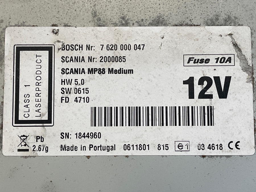 SCANIA RADIO 2000085 - Fülke és belső tér - Teherautó: 2 kép. SCANIA RADIO 2000085 - Fülke és belső tér - Teherautó: 2 kép.
