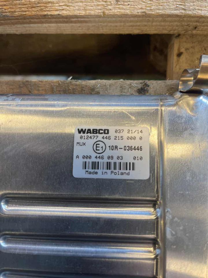 SETRA / MERCEDES ECU ECTS A0004460903 - ECU - Busz: 2 kép. SETRA / MERCEDES ECU ECTS A0004460903 - ECU - Busz: 2 kép.