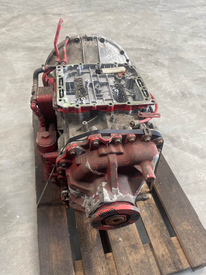 VOLVO ATO2512C - Sebességváltó - Teherautó: 2 kép. VOLVO ATO2512C - Sebességváltó - Teherautó: 2 kép.