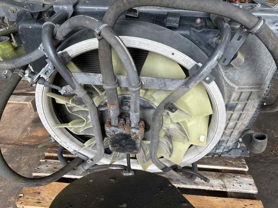 VOLVO BUS COOLER / INTERCOOLER - Hűtőrendszer - Busz: 5 kép. VOLVO BUS COOLER / INTERCOOLER - Hűtőrendszer - Busz: 5 kép.