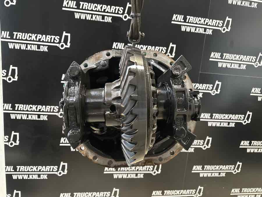 VOLVO DIFF RTS2370A - 2.83 // 22376670 - Differenciálmű - Teherautó: 3 kép. VOLVO DIFF RTS2370A - 2.83 // 22376670 - Differenciálmű - Teherautó: 3 kép.