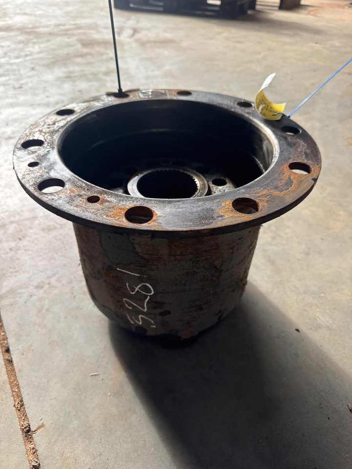 VOLVO HUBREDUCTION 21942659 - Szabadonfutó agy - Teherautó: 1 kép. VOLVO HUBREDUCTION 21942659 - Szabadonfutó agy - Teherautó: 1 kép.