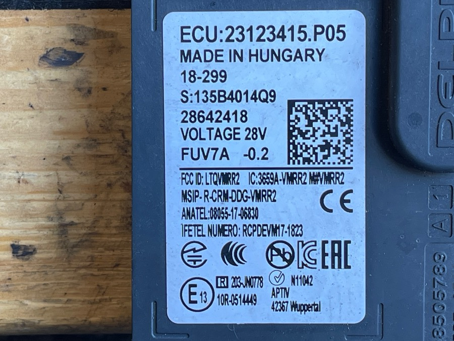 VOLVO RADAR / SENSOR 23149606 - Elektromos rendszer - Teherautó: 3 kép. VOLVO RADAR / SENSOR 23149606 - Elektromos rendszer - Teherautó: 3 kép.