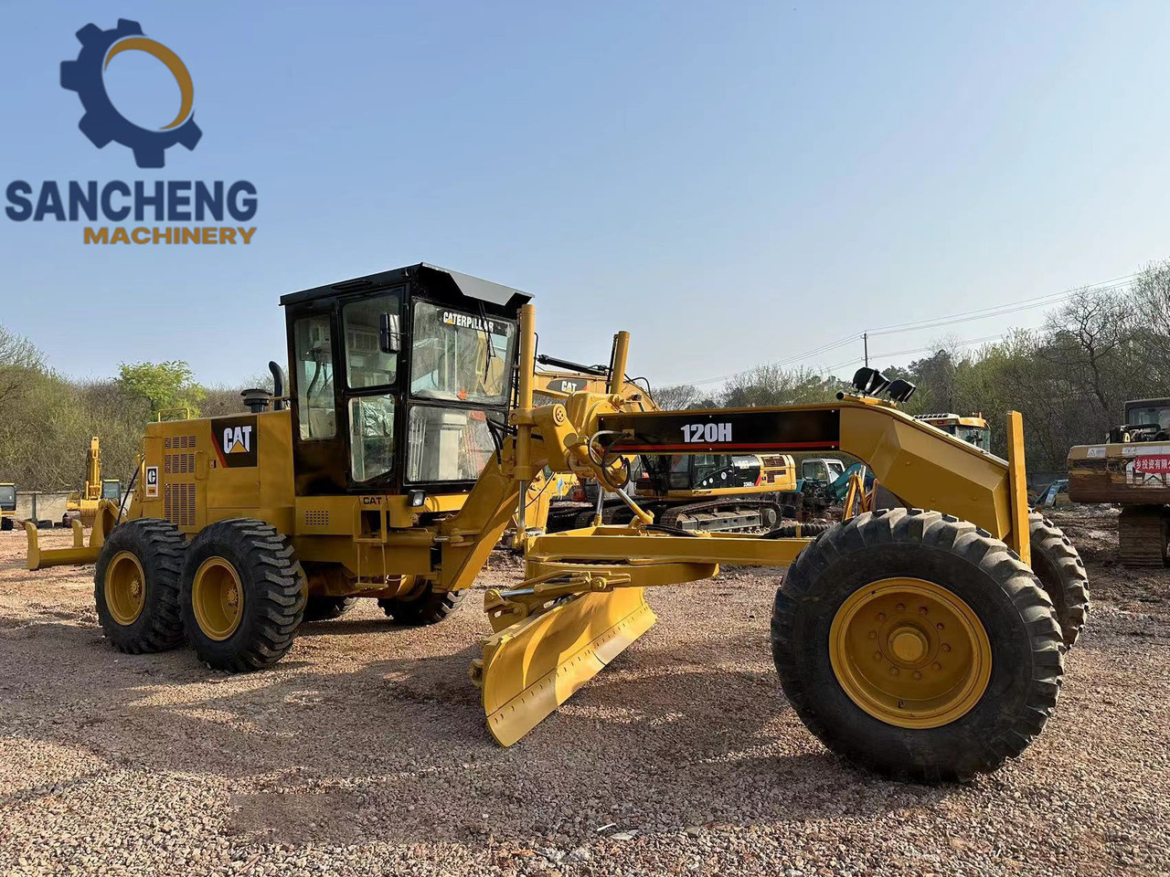 CATERPILLAR 120H - Gréder: 4 kép. CATERPILLAR 120H - Gréder: 4 kép.