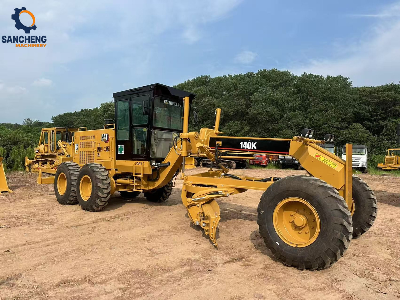 CATERPILLAR 140K - Gréder: 2 kép. CATERPILLAR 140K - Gréder: 2 kép.