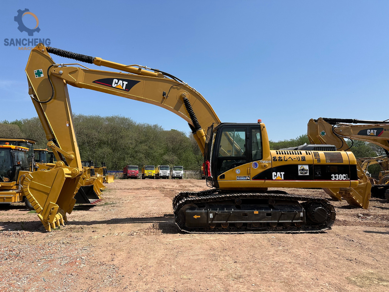 Kotrógép CATERPILLAR 330CL: 12 kép.