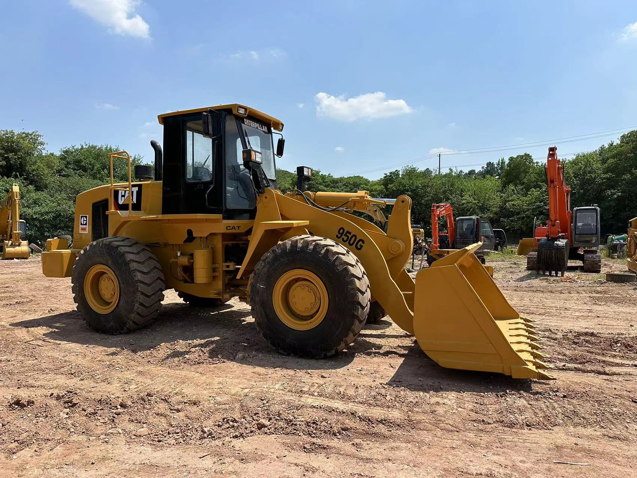 CATERPILLAR 950G - Gumikerekes homlokrakodó: 5 kép. CATERPILLAR 950G - Gumikerekes homlokrakodó: 5 kép.