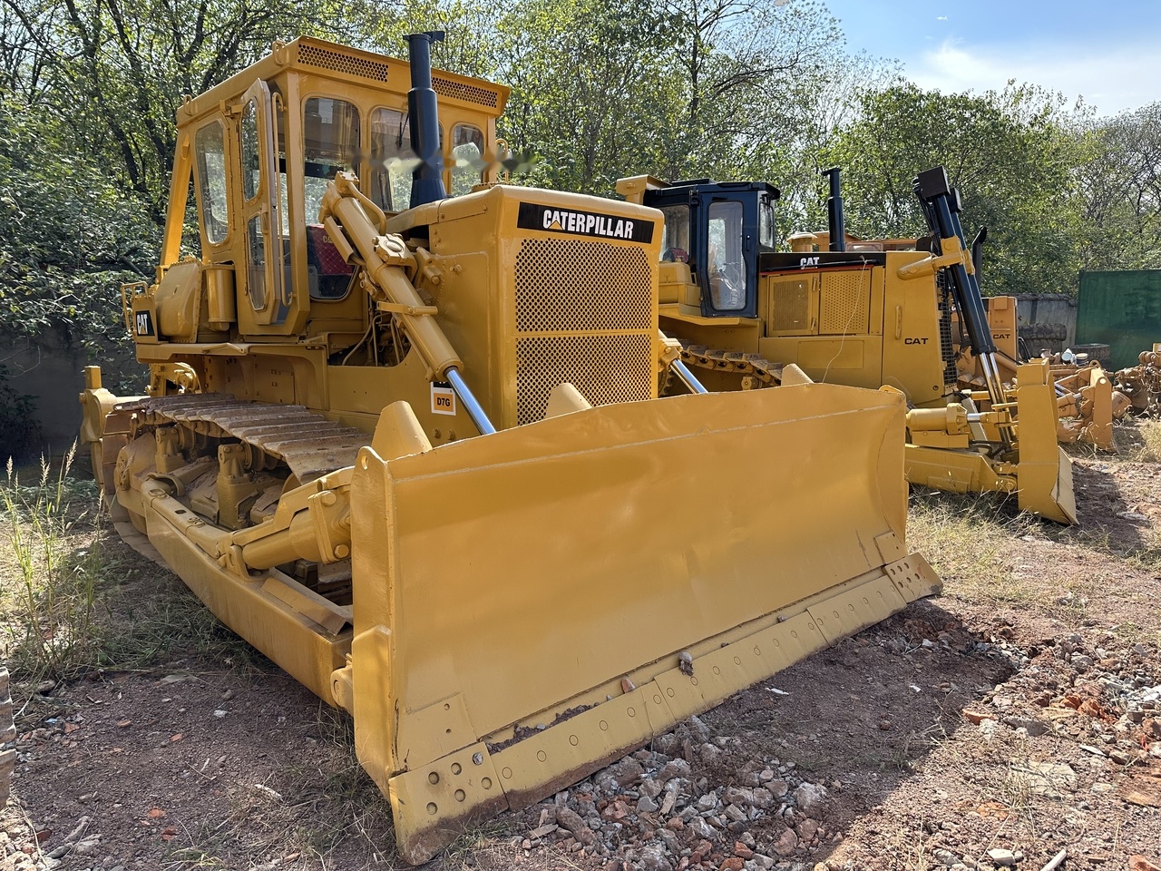 CATERPILLAR D7G - Buldózer: 5 kép. CATERPILLAR D7G - Buldózer: 5 kép.