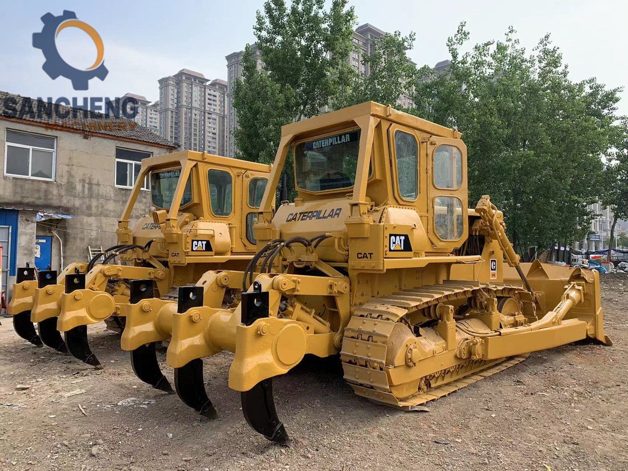 CATERPILLAR D7G - Buldózer: 1 kép. CATERPILLAR D7G - Buldózer: 1 kép.