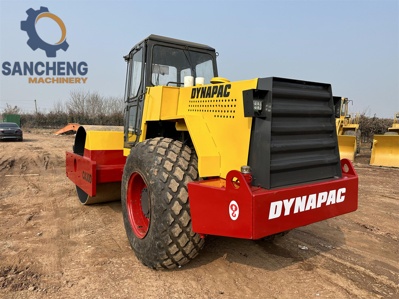DYNAPAC CA30D - Henger: 1 kép. DYNAPAC CA30D - Henger: 1 kép.