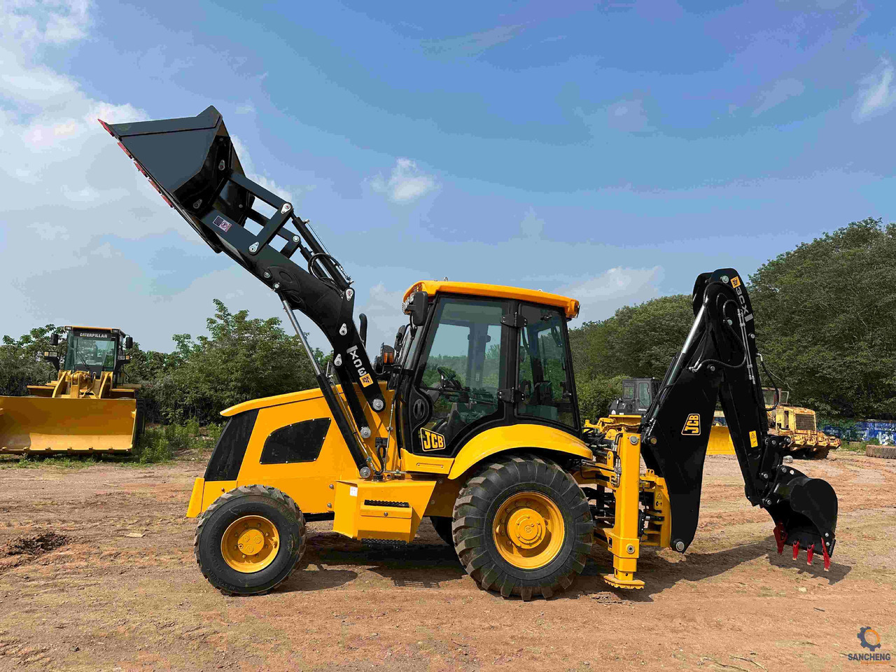 JCB 3CX Backhoe loader - Kotrórakodó: 1 kép. JCB 3CX Backhoe loader - Kotrórakodó: 1 kép.