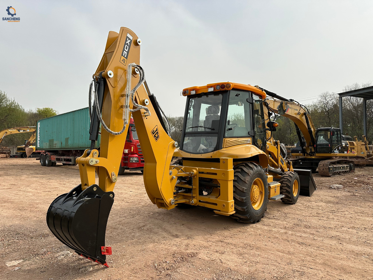 JCB 3CX - Kotrórakodó: 4 kép. JCB 3CX - Kotrórakodó: 4 kép.