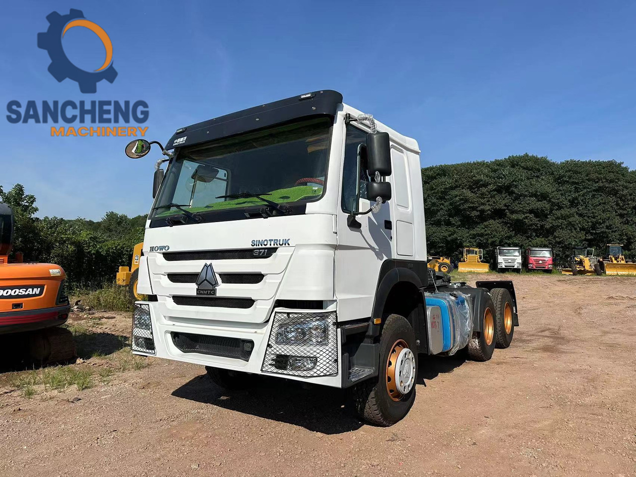 SINOTRUK HOWO Truck Head 371 - Nyergesvontató: 2 kép. SINOTRUK HOWO Truck Head 371 - Nyergesvontató: 2 kép.