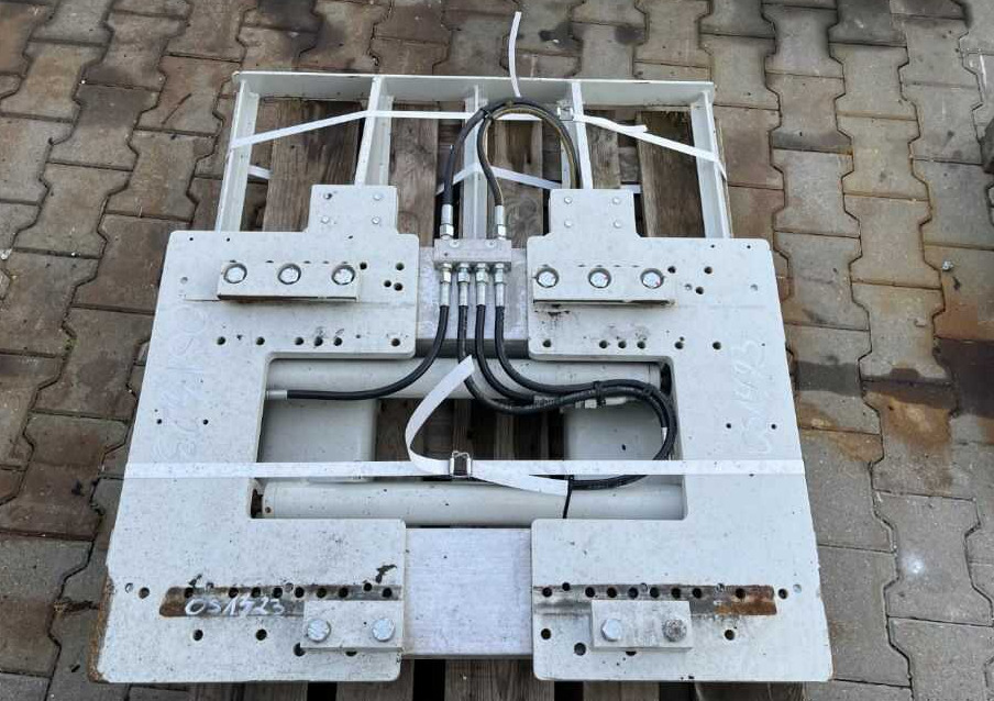 Cascade UPF2 - Adapterek: 2 kép. Cascade UPF2 - Adapterek: 2 kép.