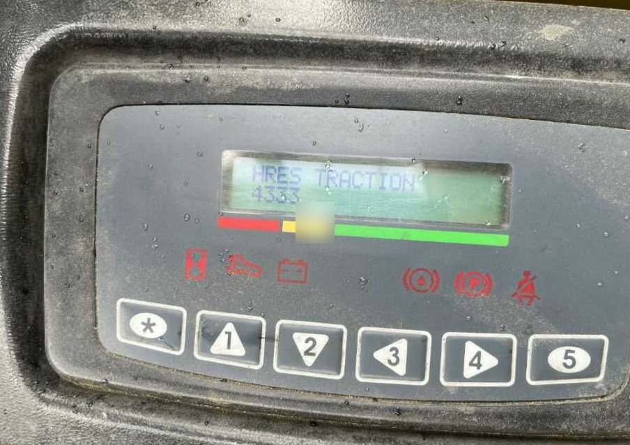 Hyster J1.6XMT - Elektromos targonca: 5 kép. Hyster J1.6XMT - Elektromos targonca: 5 kép.