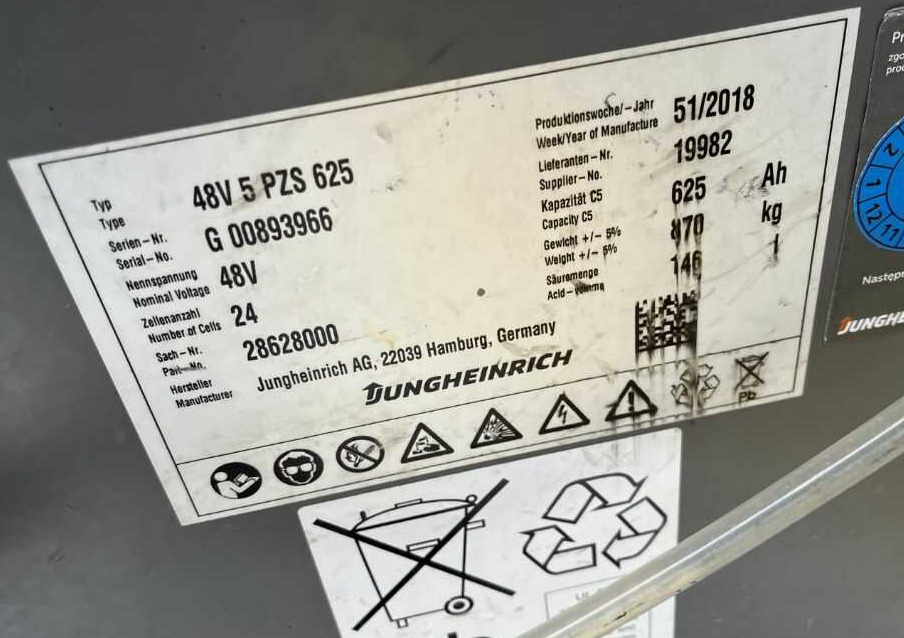 Jungheinrich EFG218k - Elektromos targonca: 1 kép. Jungheinrich EFG218k - Elektromos targonca: 1 kép.