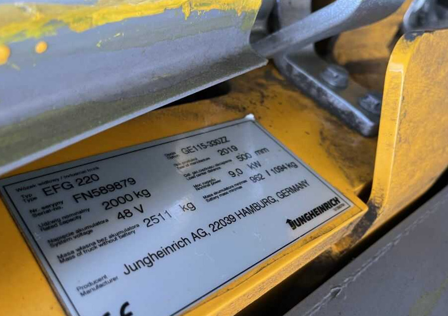 Jungheinrich EFG220 - Elektromos targonca: 4 kép. Jungheinrich EFG220 - Elektromos targonca: 4 kép.