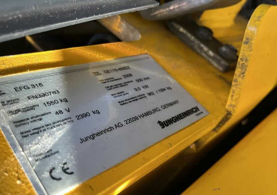 Jungheinrich EFG316 - Elektromos targonca: 4 kép. Jungheinrich EFG316 - Elektromos targonca: 4 kép.