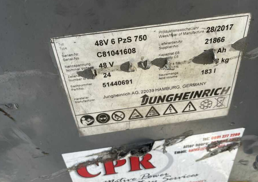 Jungheinrich EFG318 - Elektromos targonca: 5 kép. Jungheinrich EFG318 - Elektromos targonca: 5 kép.