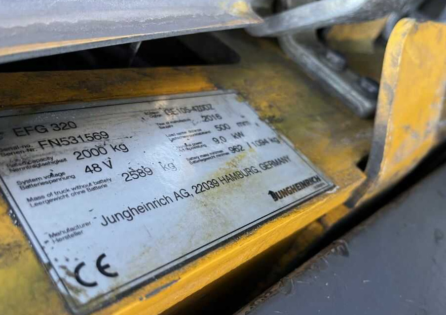 Jungheinrich EFG320 - Elektromos targonca: 4 kép. Jungheinrich EFG320 - Elektromos targonca: 4 kép.