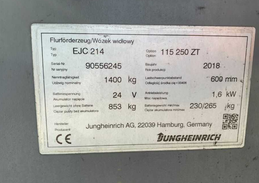 Jungheinrich EJC214 - Emelőtargoncá: 4 kép. Jungheinrich EJC214 - Emelőtargoncá: 4 kép.