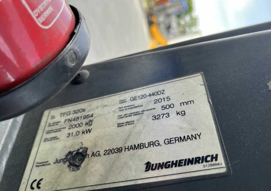 Jungheinrich TFG320s - Gázüzemű targonca: 4 kép. Jungheinrich TFG320s - Gázüzemű targonca: 4 kép.