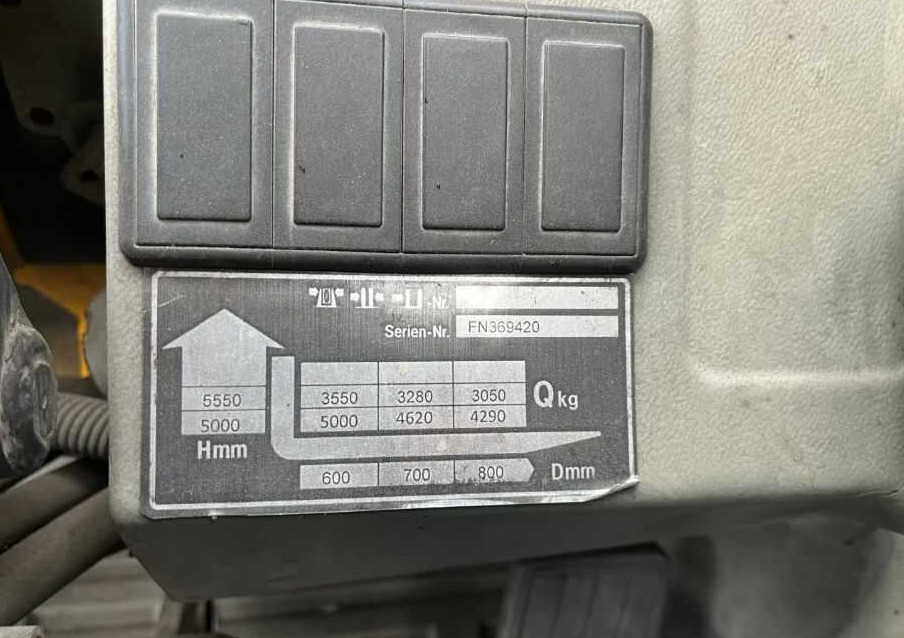 Jungheinrich TFG550 - Gázüzemű targonca: 5 kép. Jungheinrich TFG550 - Gázüzemű targonca: 5 kép.